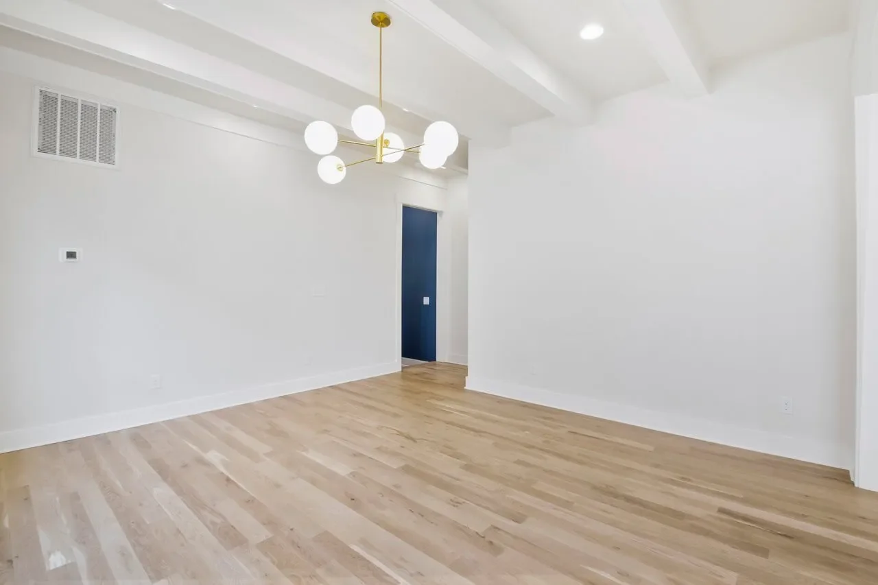Gallery photo 2