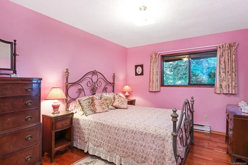 651 Gorge Harbour, Strathcona B, British Columbia, Canada. - Photo 24