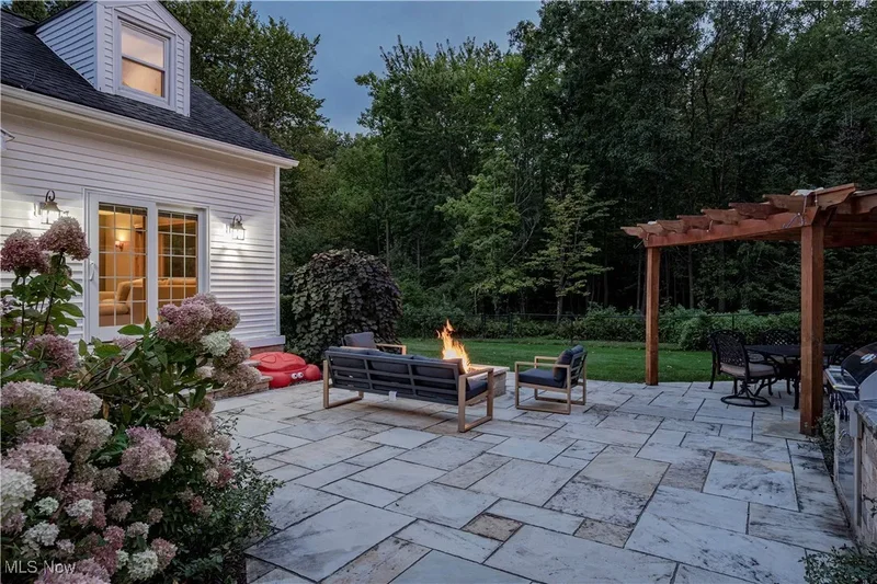 29880 Bolingbrook Road, Pepper Pike, OH 44124, Pepper Pike, Ohio, United States. - Photo 2