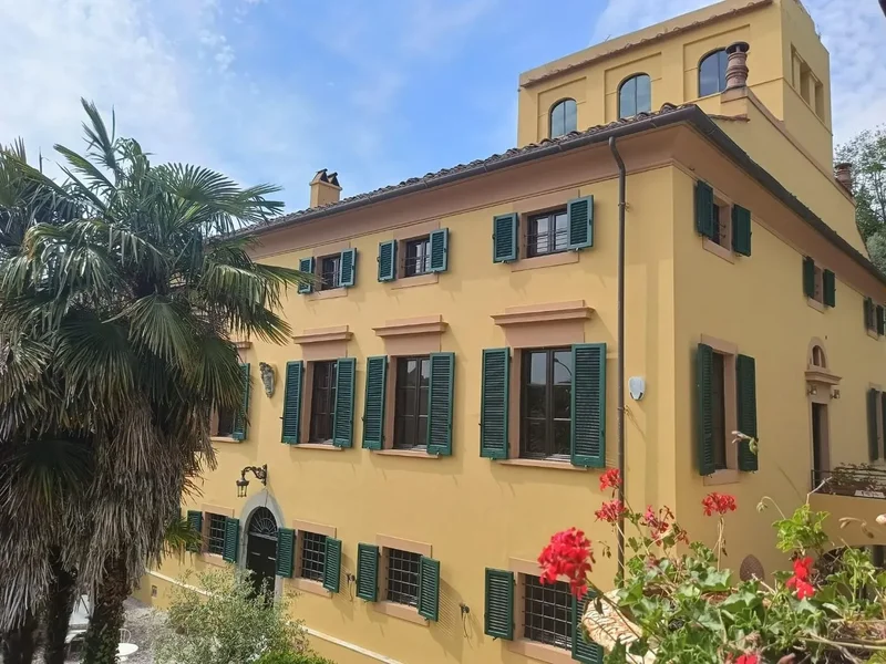 Via di Poggio Seconda,, Lucca, Italy. - Photo 9
