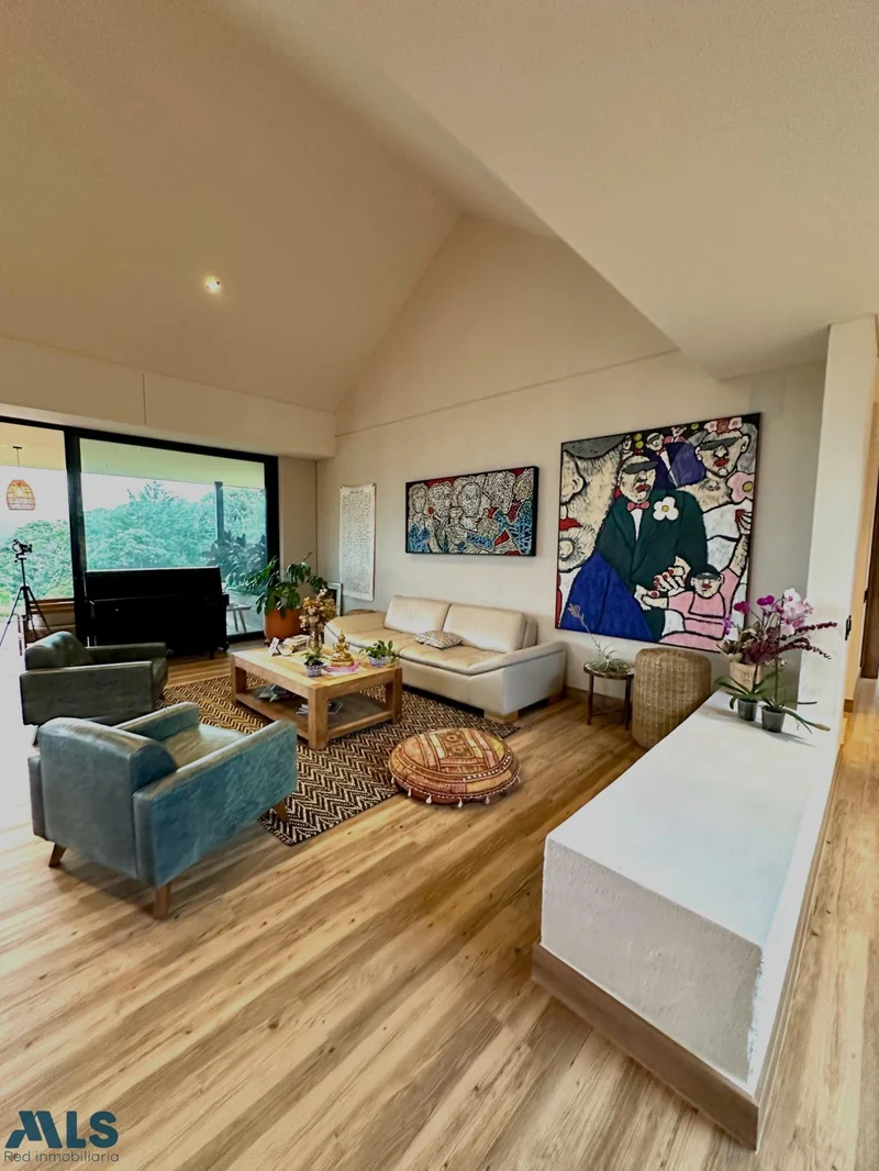 HOUSE FOR SALE IN LA CEJA CLOSED UNIT