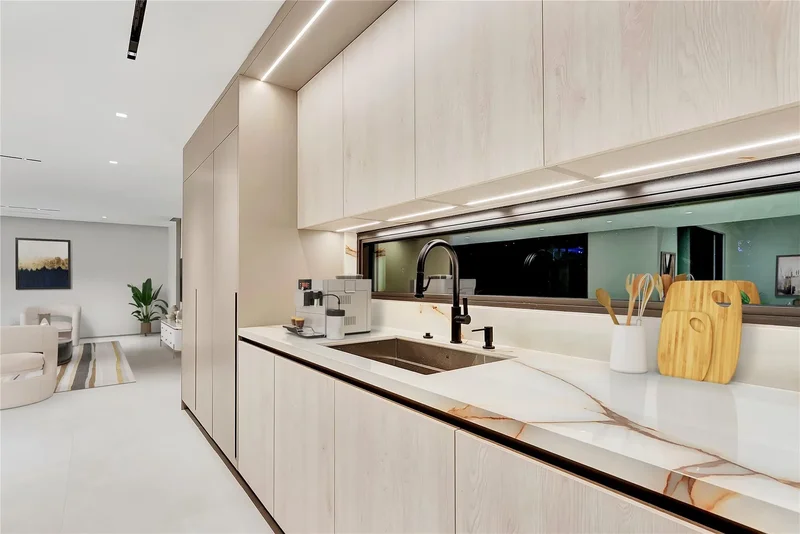 2130 S MIAMI AVE, Miami, Florida, United States. - Photo 51
