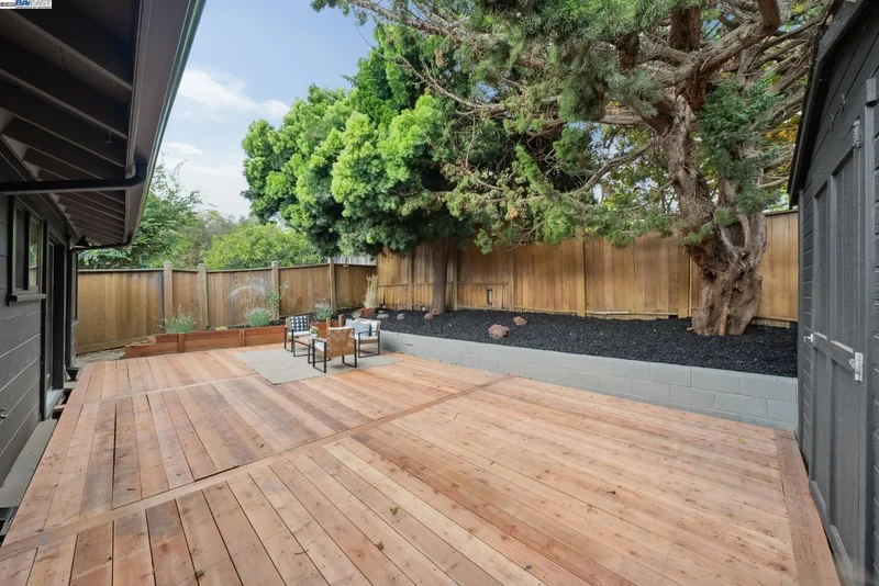 201 Amherst Ave, Berkeley, California, United States. - Photo 29