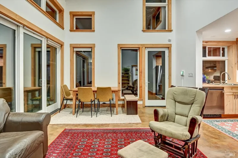 615 Oak Manor Drive, Fairfax, California, United States. - Photo 81