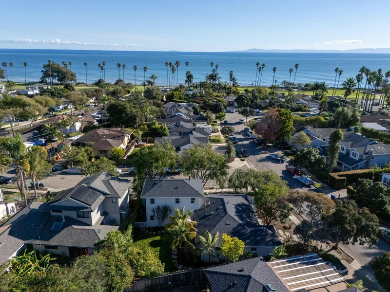220 Santa Rosa Place, Santa Barbara, California, United States. - Photo 33