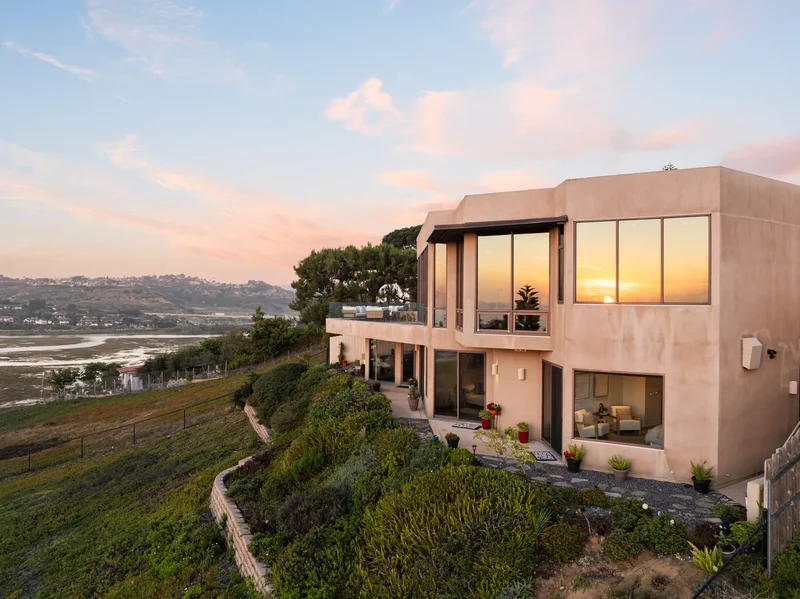 779 Barbara Avenue , Solana Beach, CA 92075, Solana Beach, California, United States. - Photo 28