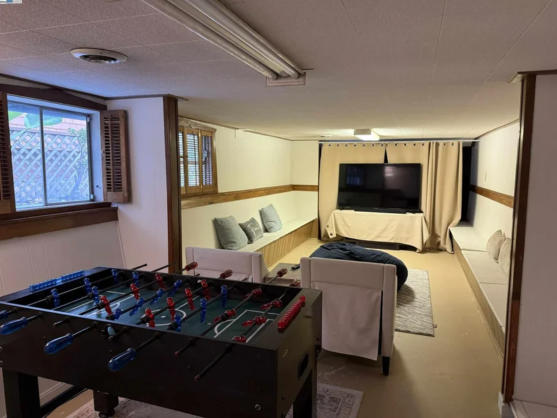 3103 Central, Alameda, California, United States. - Photo 45