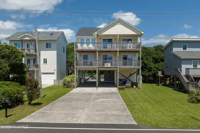 1125 S Topsail Drive, Surf City, NC 28445, Surf City, North Carolina, United States. - Photo 28