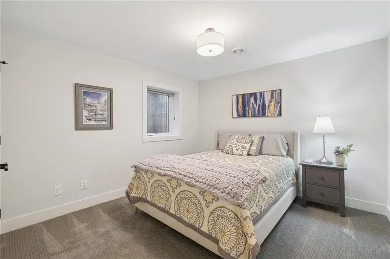 4727 York Avenue S, Minneapolis, MN, 55410, USA, Minneapolis, Minnesota, United States. - Photo 33