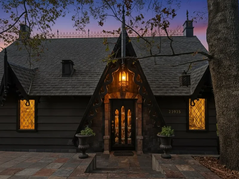 23935 Zurich Drive, Crestline, Ca 92325