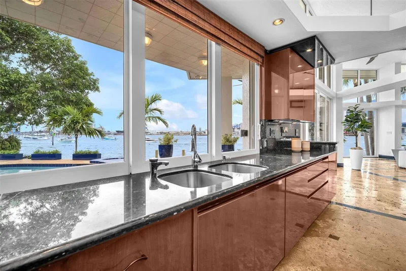 1925 Harbourview Dr, Fort Lauderdale, FL, 33316, USA, Fort Lauderdale, Florida, United States. - Photo 30