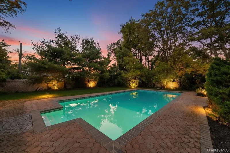 106 Southern Boulevard, Hauppauge, NY 11788, Hauppauge, New York, United States. - Photo 16