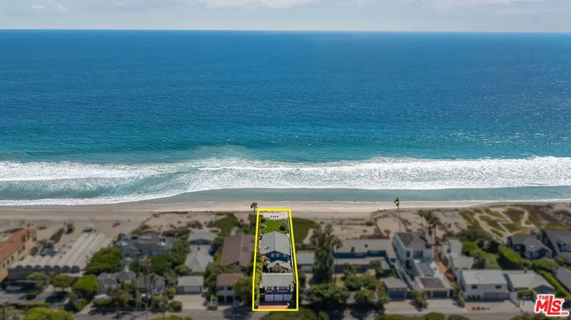 30810 Broad Beach Road, Malibu, California, United States. - Photo 42