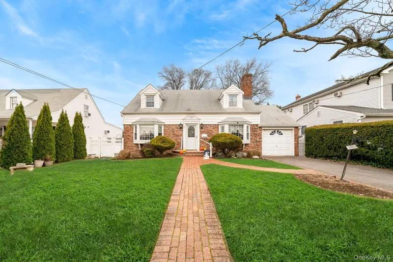 3861 Wilburne Avenue, Seaford, NY 11783, Seaford, New York, United States. - Photo 14