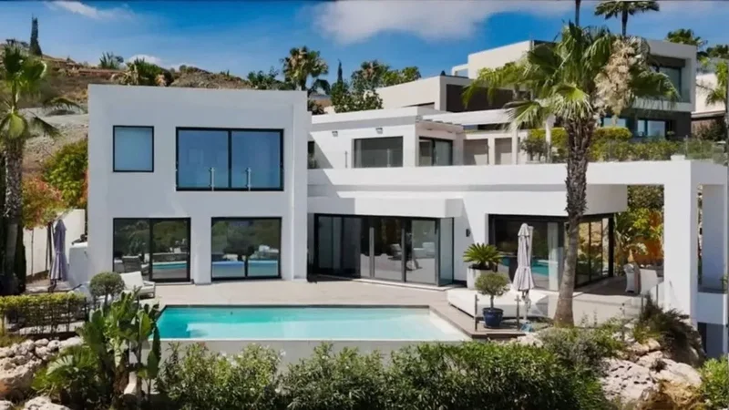 El Paraiso, Málaga, El Paraiso, Estepona, Andalusia, Spain. - Photo 46