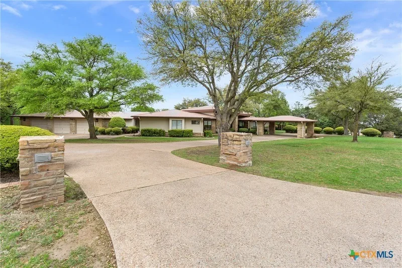 901 Blaylock Drive, Salado, TX 76571, Salado, Texas, United States. - Photo 45