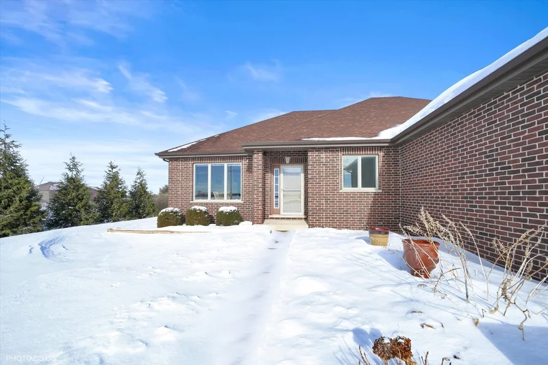 13520 W Delaney Road, New Lenox, Illinois, United States. - Photo 35