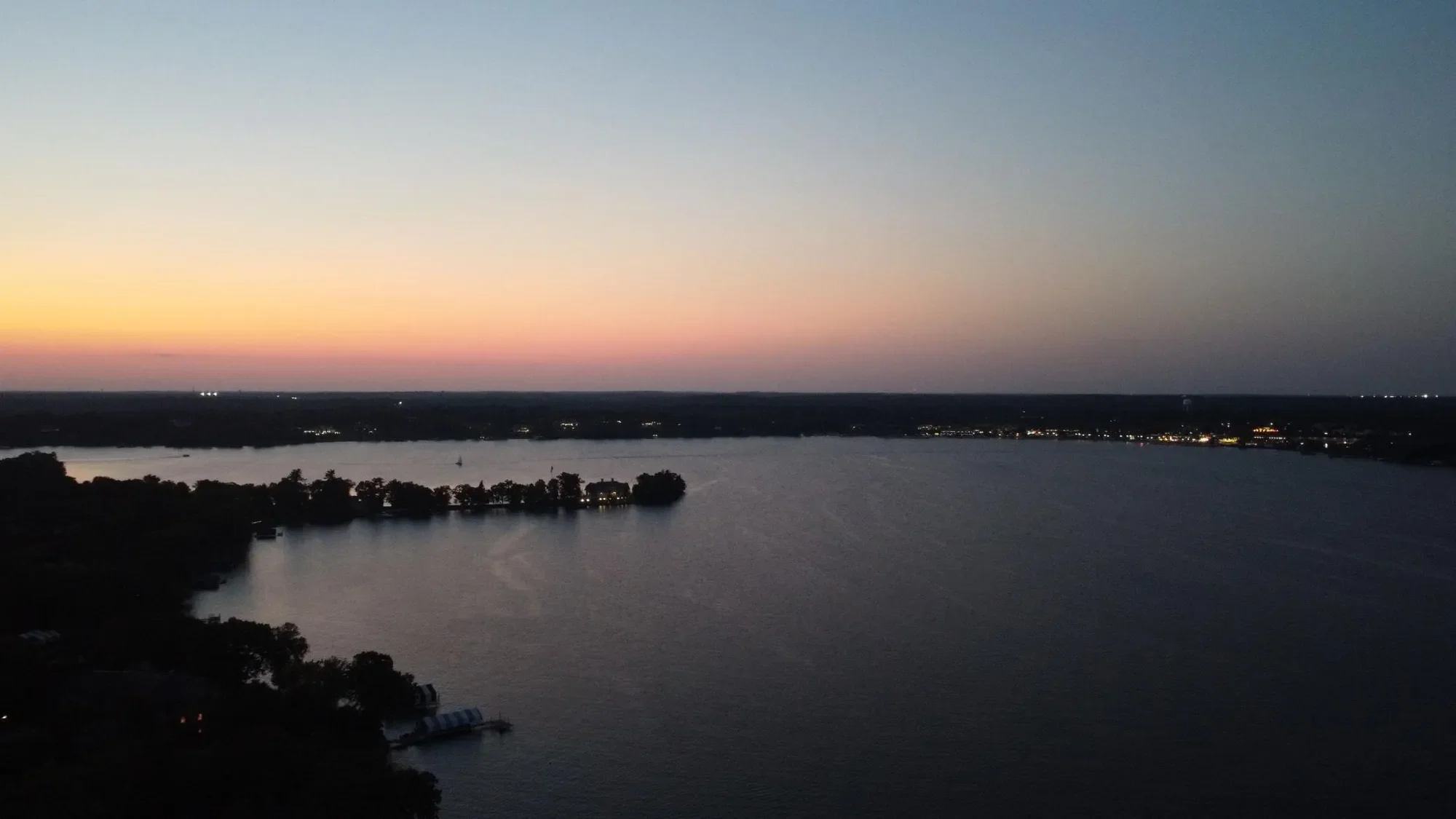 17950 Breezy Point Road, Woodland, MN 55391, Wayzata, Minnesota, United States. - Photo 36
