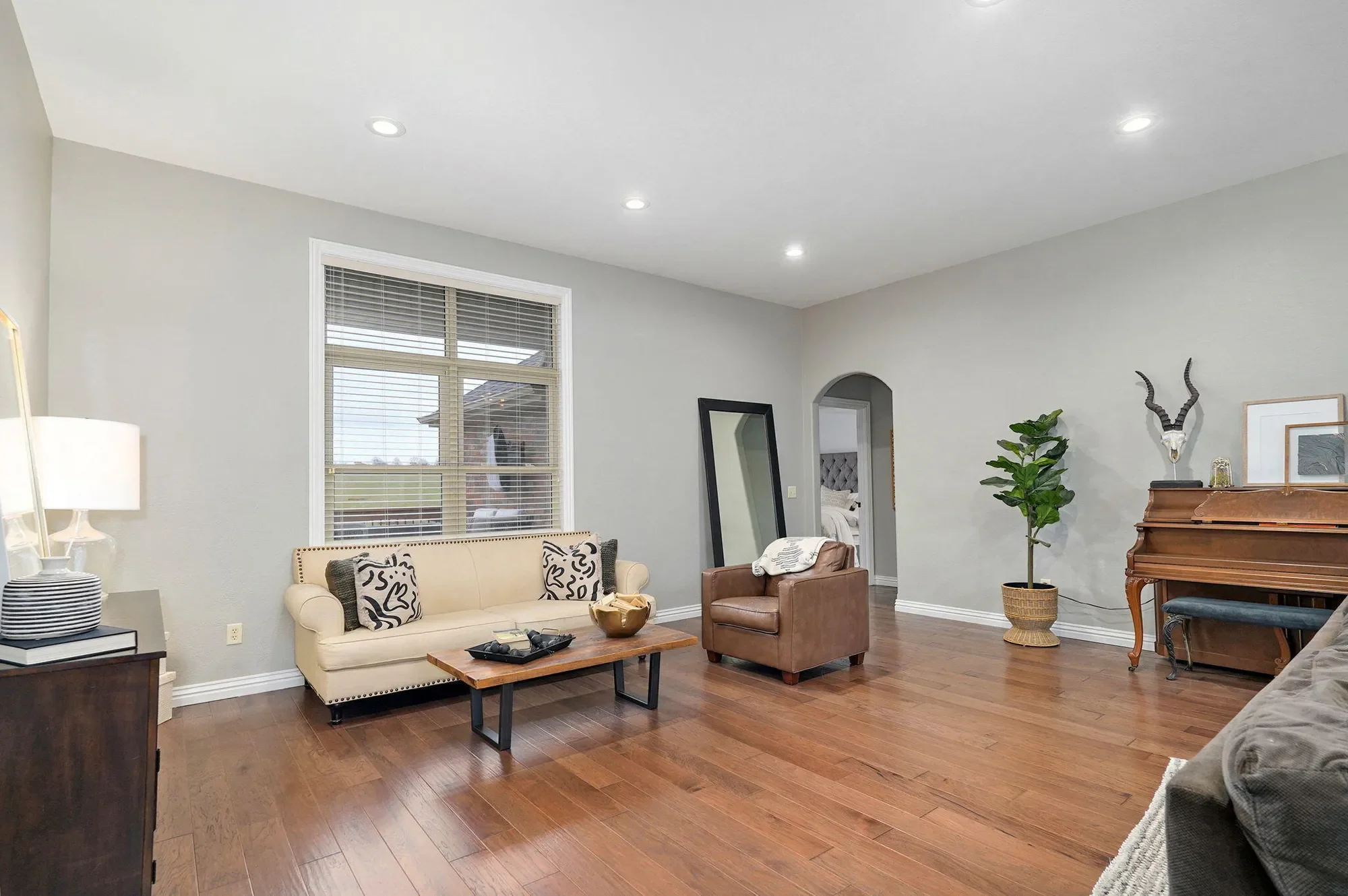 Gallery photo 6
