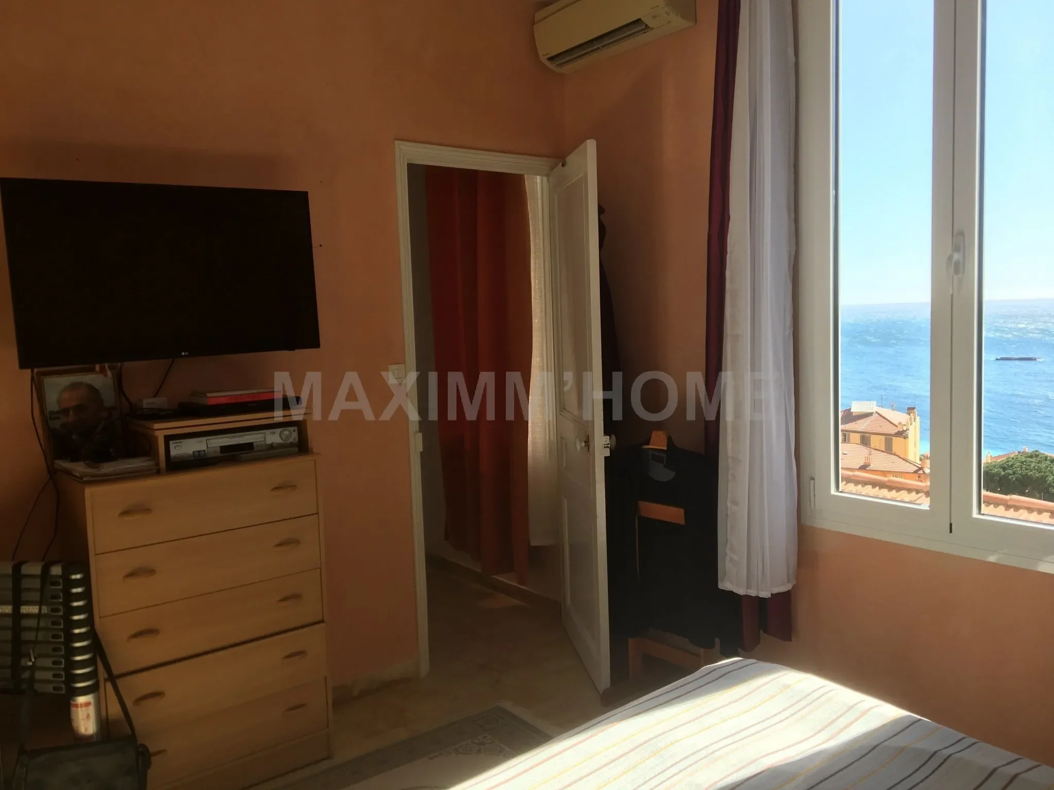 14 AVENUE DE FRANCE, Roquebrune-Cap-Martin, Provence-Alpes-Côte d'Azur, France. - Photo 3