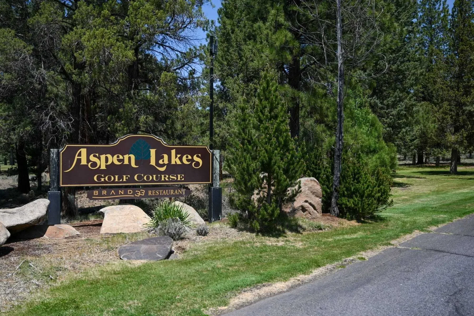 16921 Lady Caroline Drive , Sisters, OR 97759, Sisters, Oregon, United States. - Photo 42
