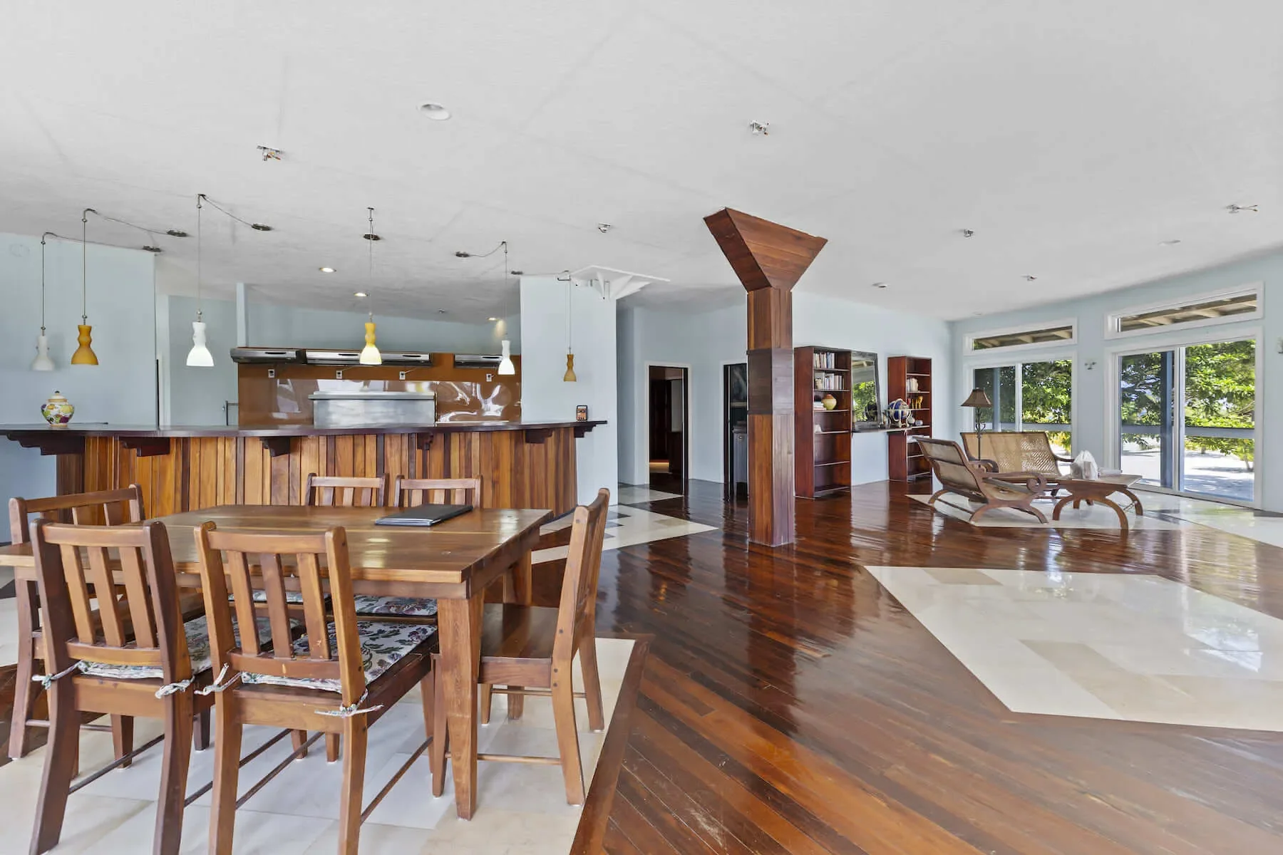 Gallery photo 10