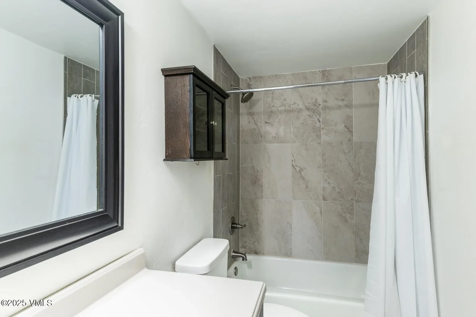 2079 Chamonix Lane 5, Vail, Colorado, United States. - Photo 11