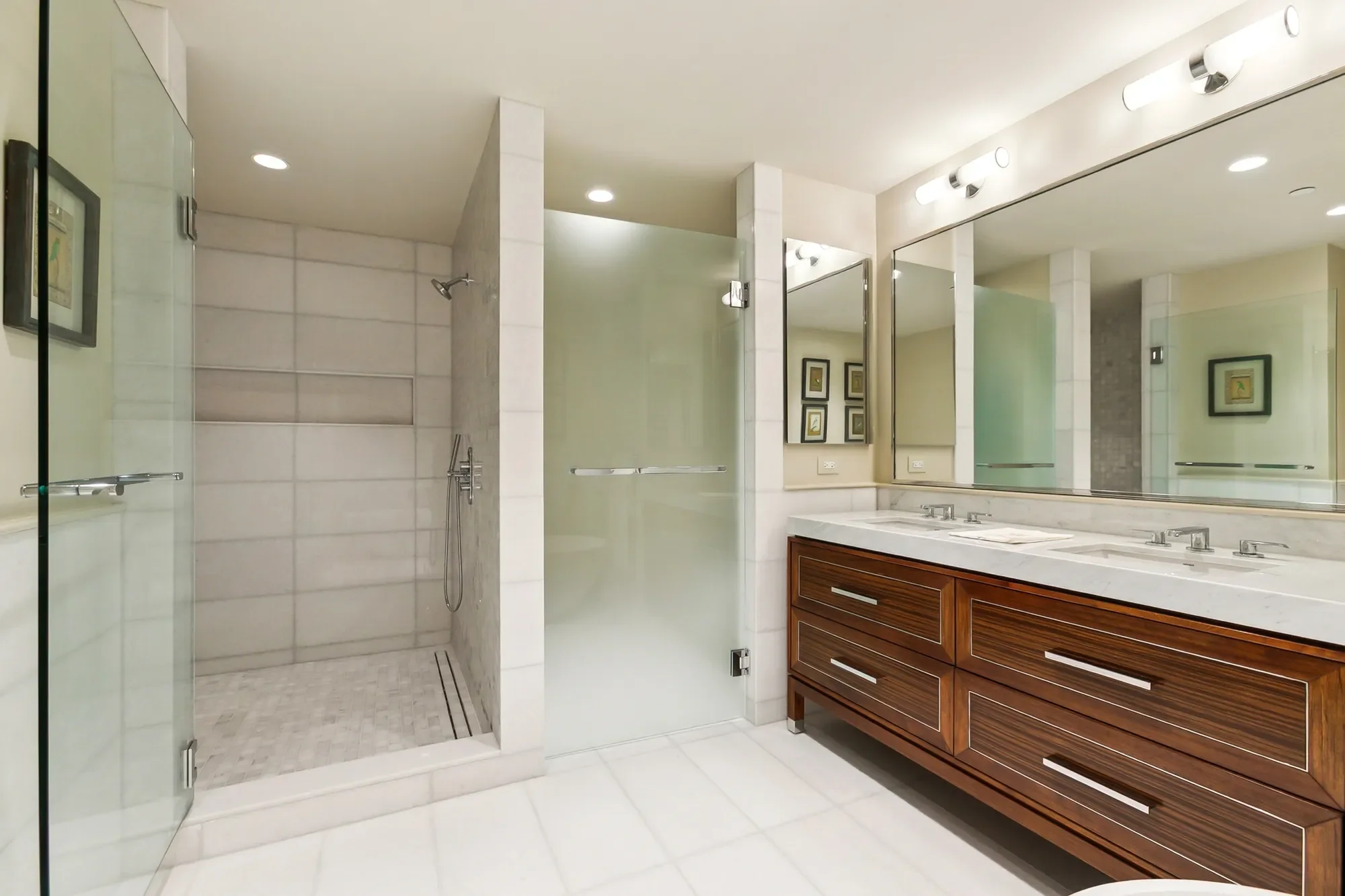 2 Canal Street Unit#2505 , New Orleans, LA 70130, New Orleans, Louisiana, United States. - Photo 27