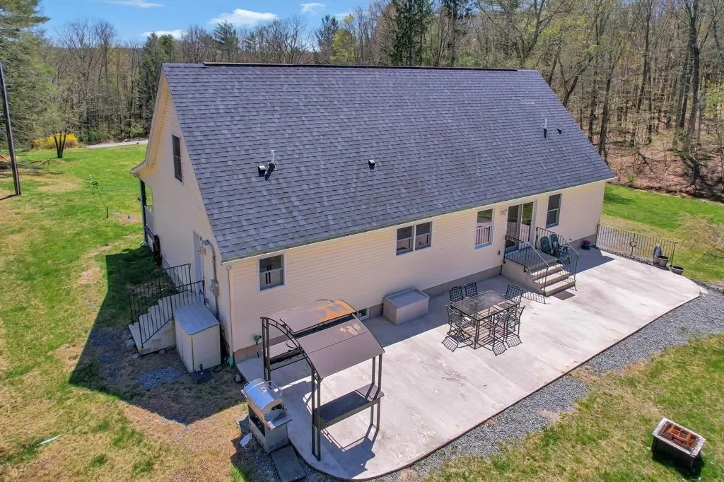 65 York Lake Road, Barryville, NY 12719, Barryville, New York, United States. - Photo 12