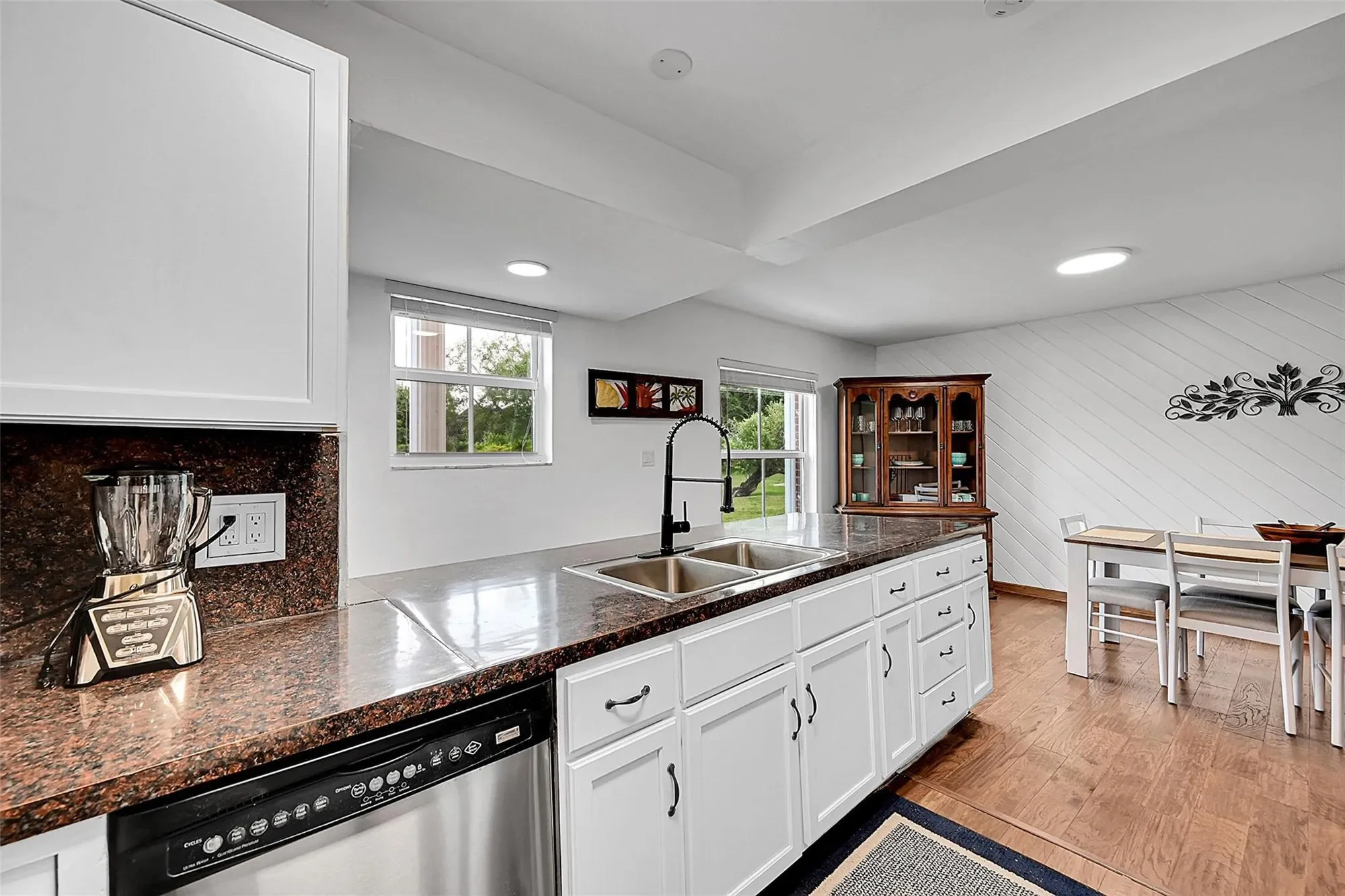 1201 N Old Hiatus Rd, Plantation, Florida, United States. - Photo 16