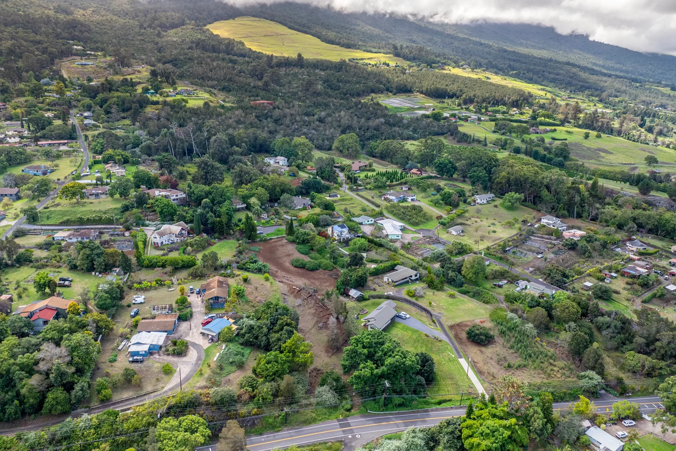 850 Kekaulike Avenue, Unit B, Kula, HI 96790, Kula, Hawaii, United States. - Hero Image