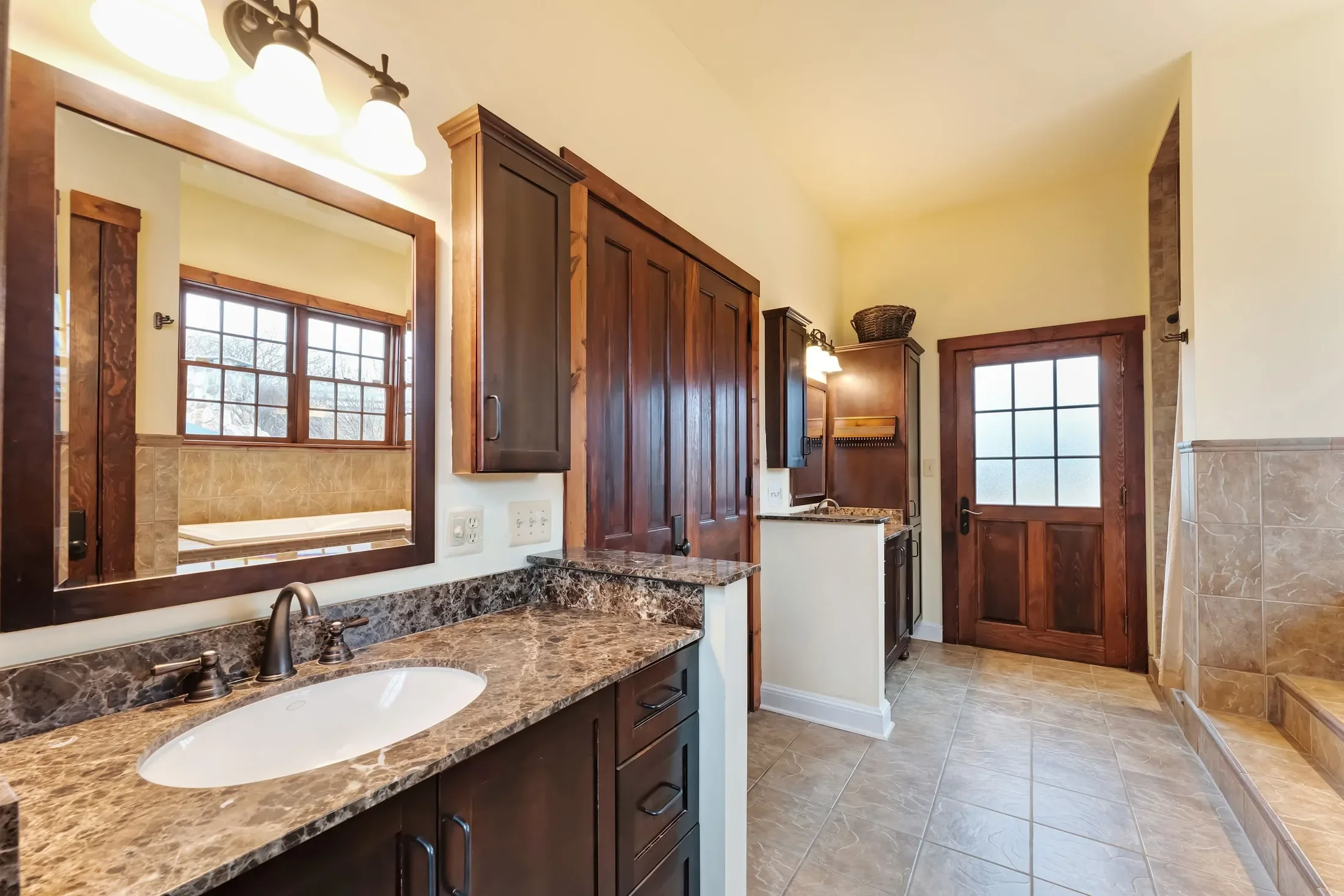 15718 Old Waterford Road, Paeonian Springs, VA 20129, Paeonian Springs, Virginia, United States. - Photo 25