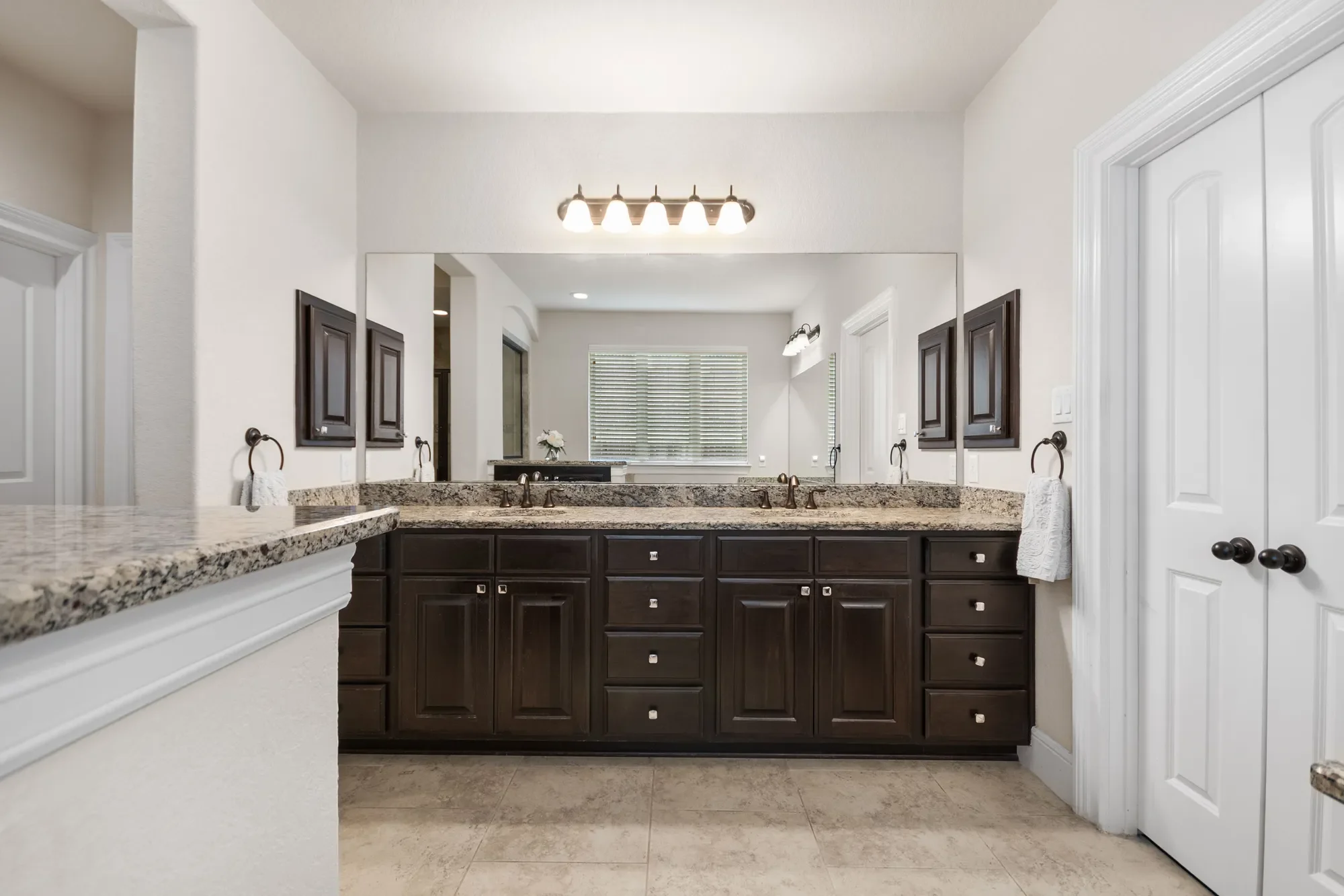 25715 Stormy Ridge , San Antonio, TX 78255, San Antonio, Texas, United States. - Photo 4
