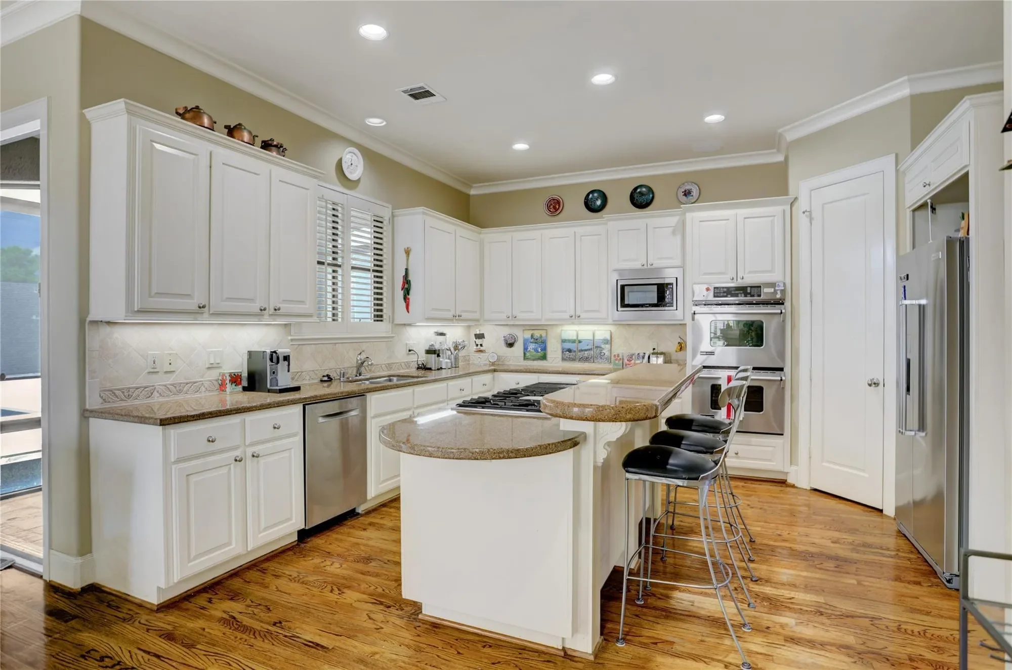 1008 Potomac Drive, Houston, Texas, United States. - Photo 4