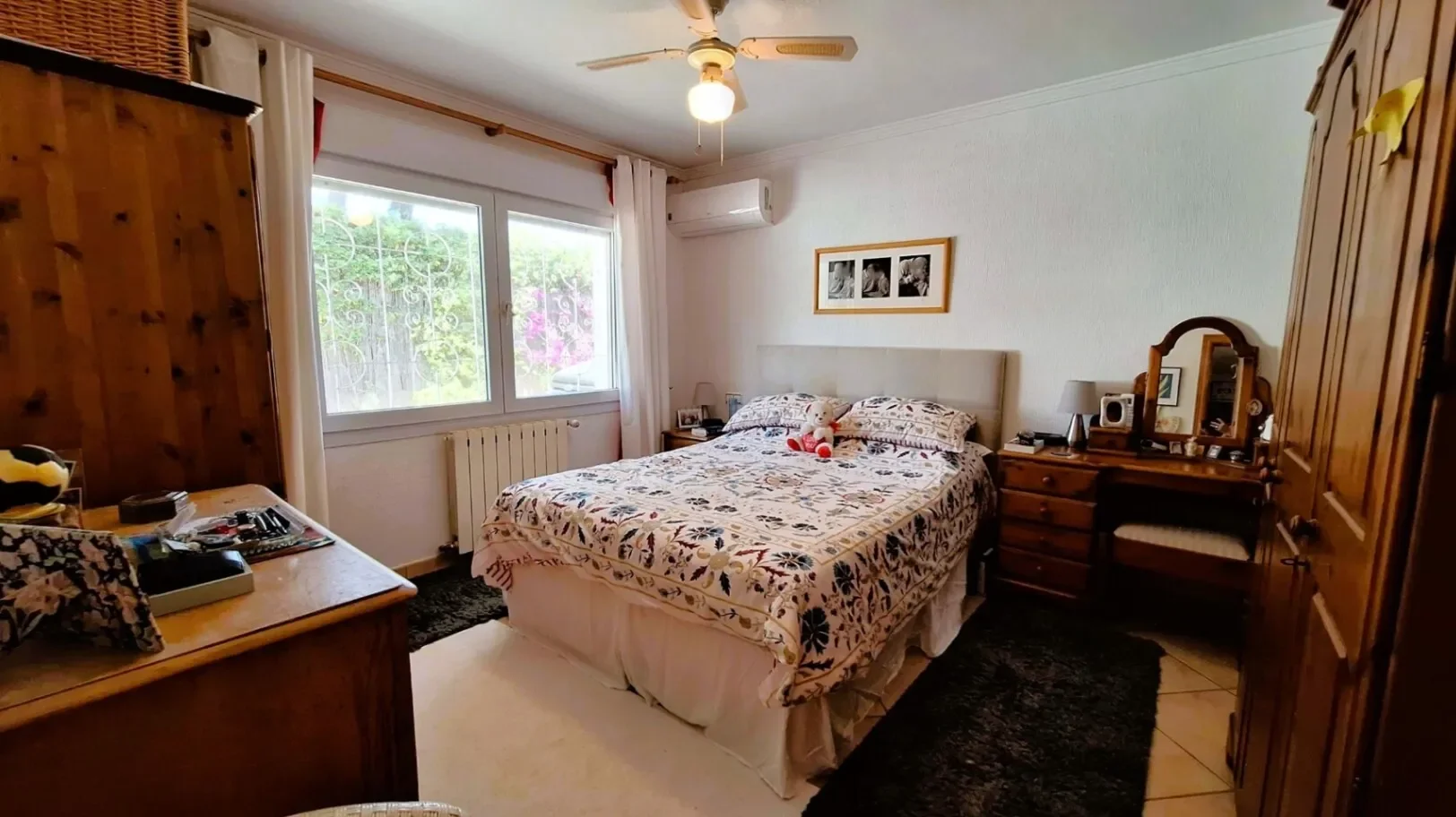Gallery photo 4