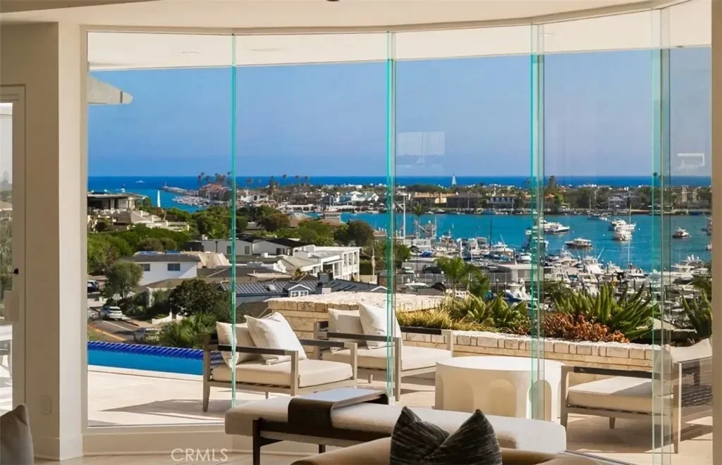 1535 Dolphin Terrace, Newport Beach, California, United States. - Photo 28