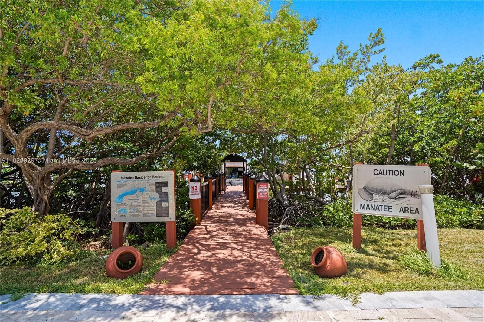 17050 N Bay Rd PH1201, Golden Beach, Florida, United States. - Photo 64