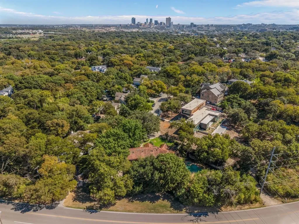 425 Crestwood Drive, Fort Worth, Texas, United States. - Photo 38
