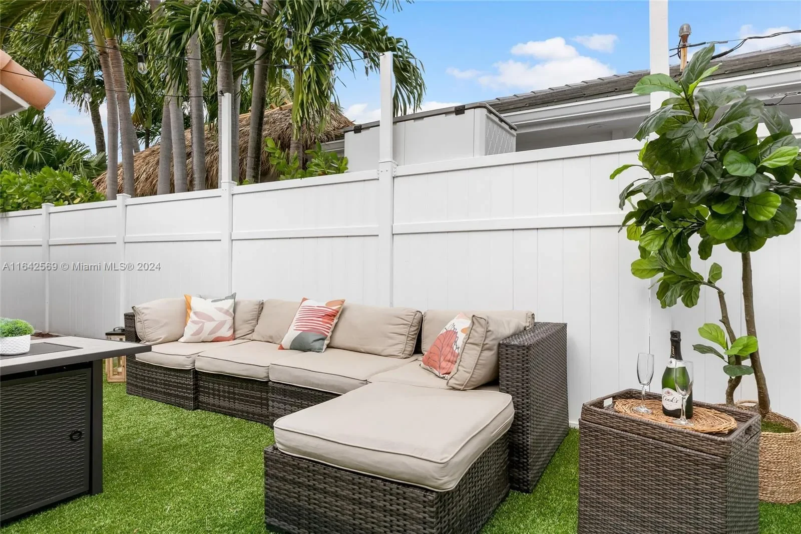 941 SE 4th Ave, Pompano Beach, Florida, United States. - Photo 20