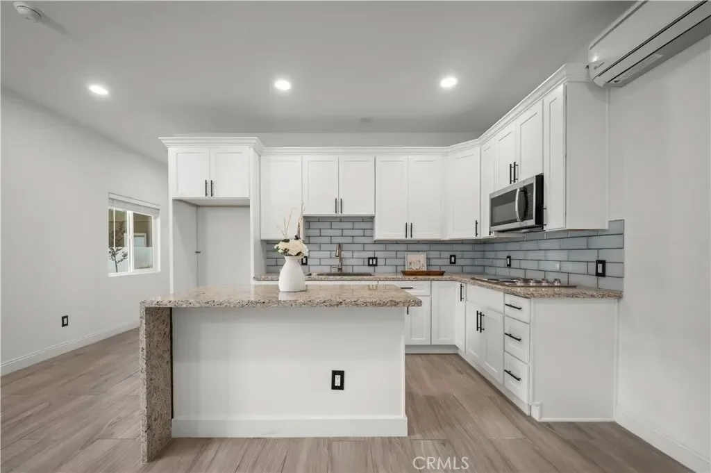 638 N Buttonwood, Orange, California, United States. - Photo 35