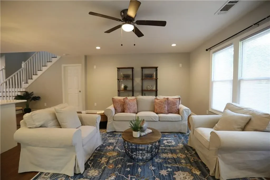 1111 Avondale Avenue SE, Atlanta, Georgia, United States. - Photo 15