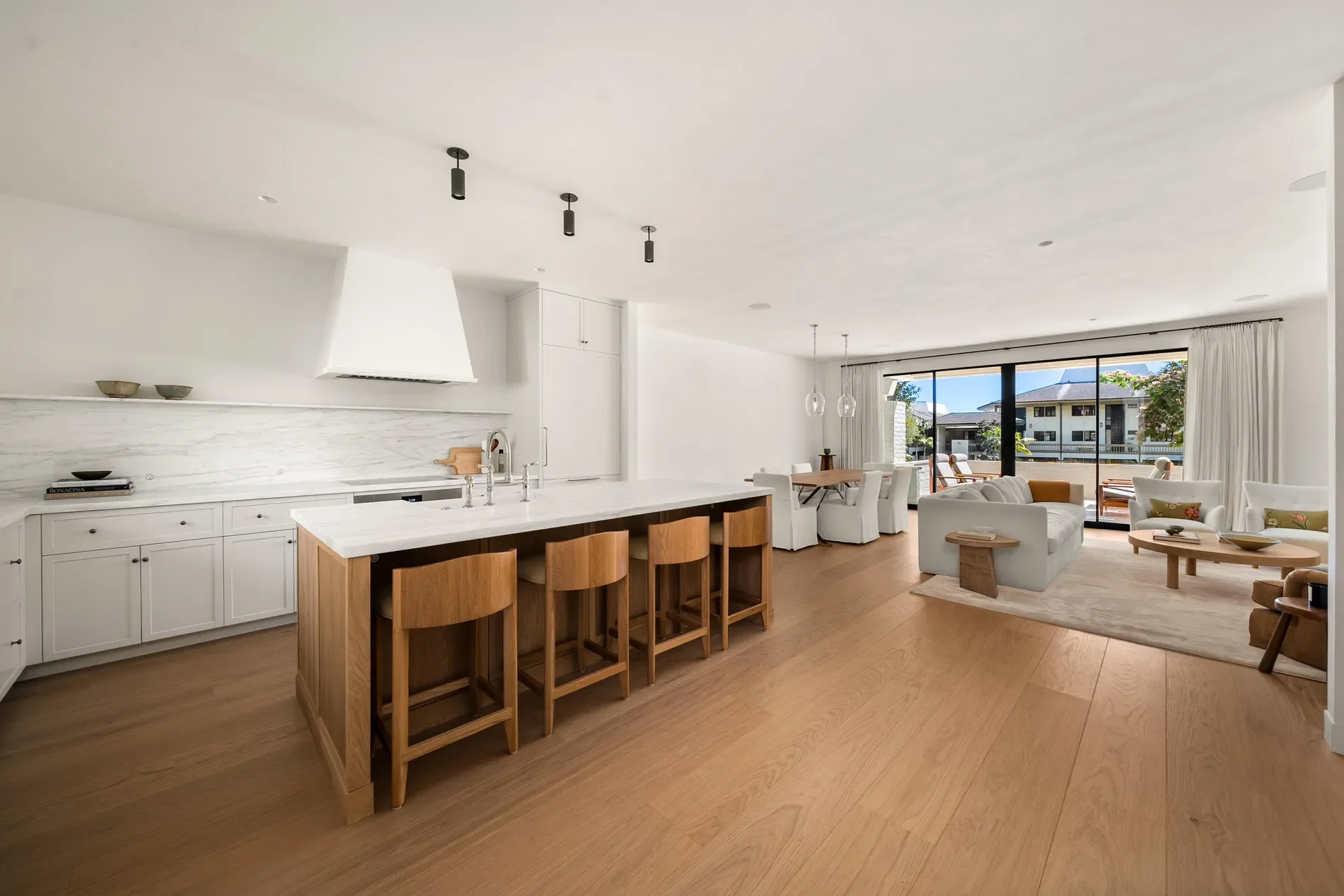 1301 Plaza De Sonadores, Montecito, California, United States. - Photo 10