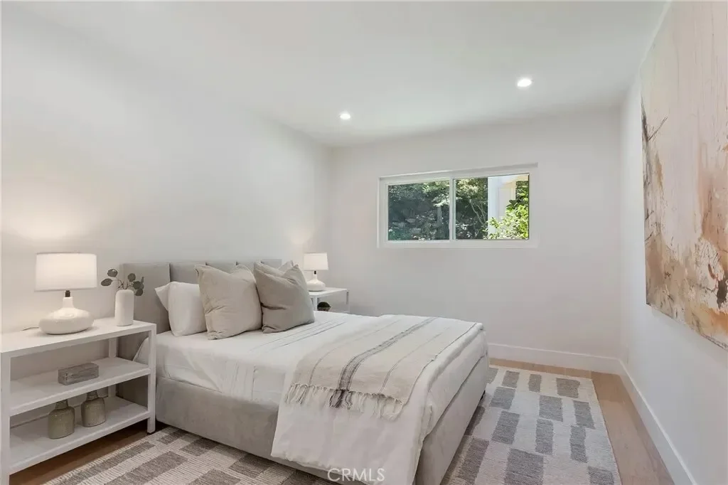 16430 Dorado Drive, Los Angeles, California, United States. - Photo 14