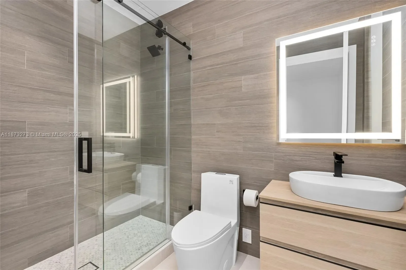 12100 SW 79th Ave, Coral Gables, Florida, United States. - Photo 33
