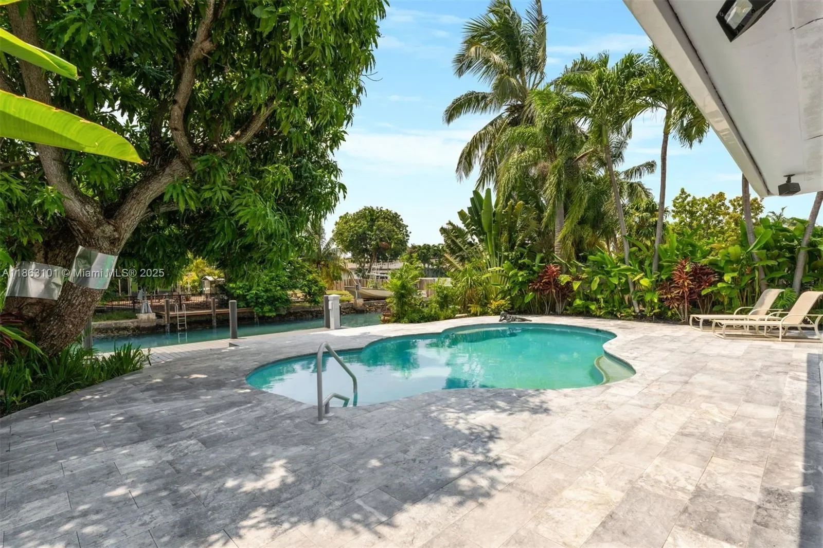 1410 Cleveland Rd, Miami Beach, Florida, United States. - Photo 21