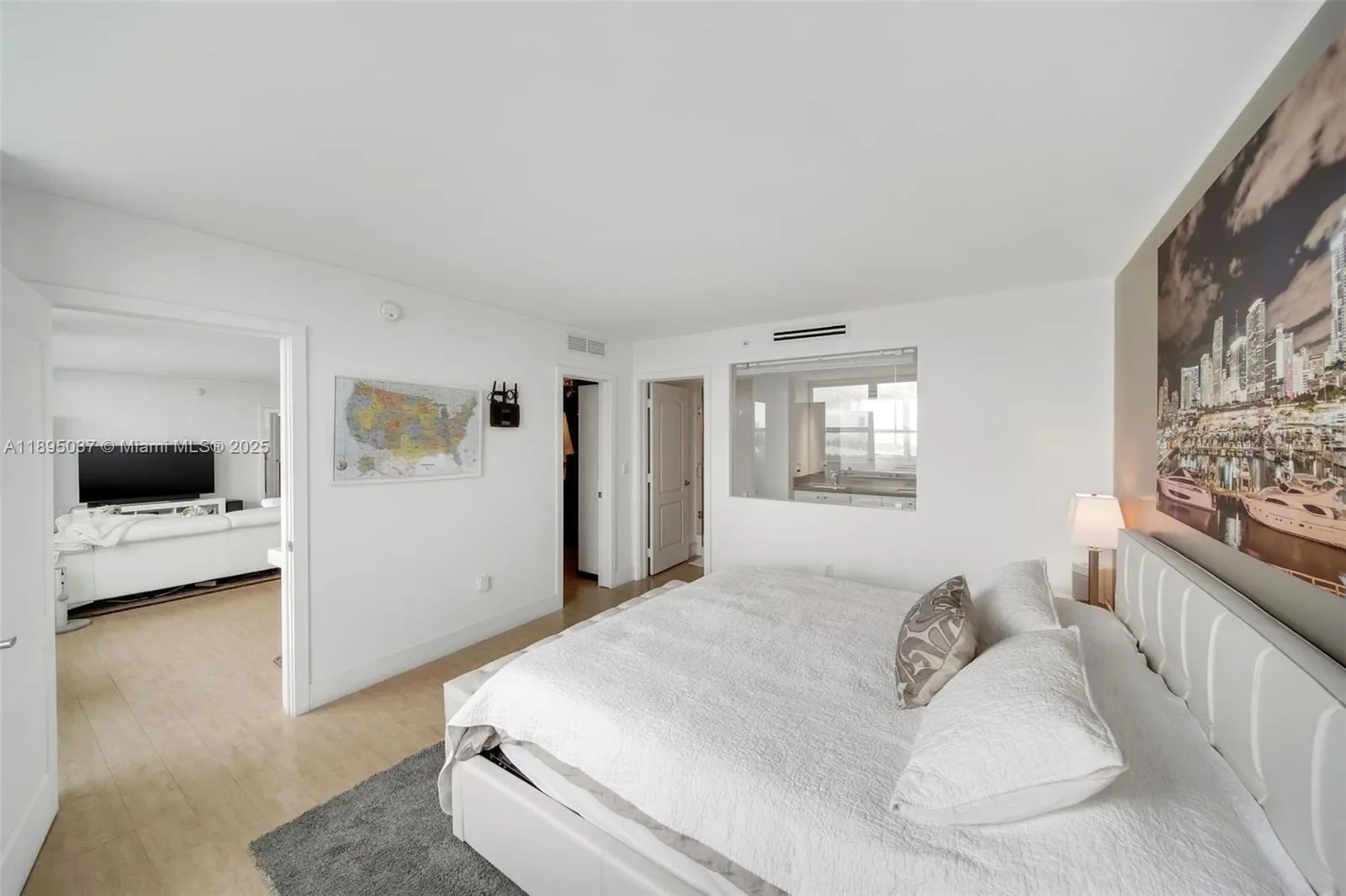 650 West Ave 2107, Miami Beach, Florida, United States. - Photo 20