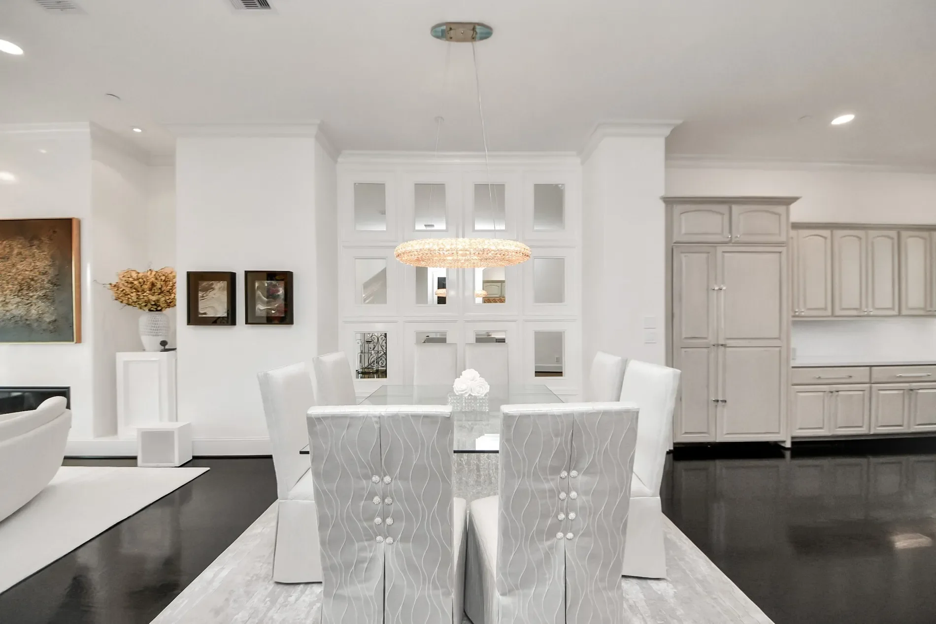 Gallery photo 6