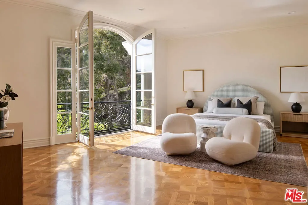10509 Vestone Way, Los Angeles, California, United States. - Photo 20