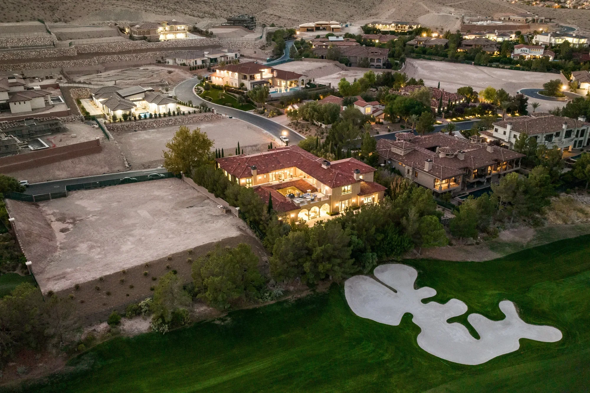 30 Augusta Canyon Way, Las Vegas, NV 89141, Las Vegas, Nevada, United States. - Photo 79