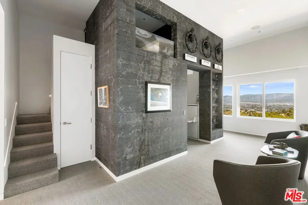 15210 Antelo Place, Los Angeles, California, United States. - Photo 22